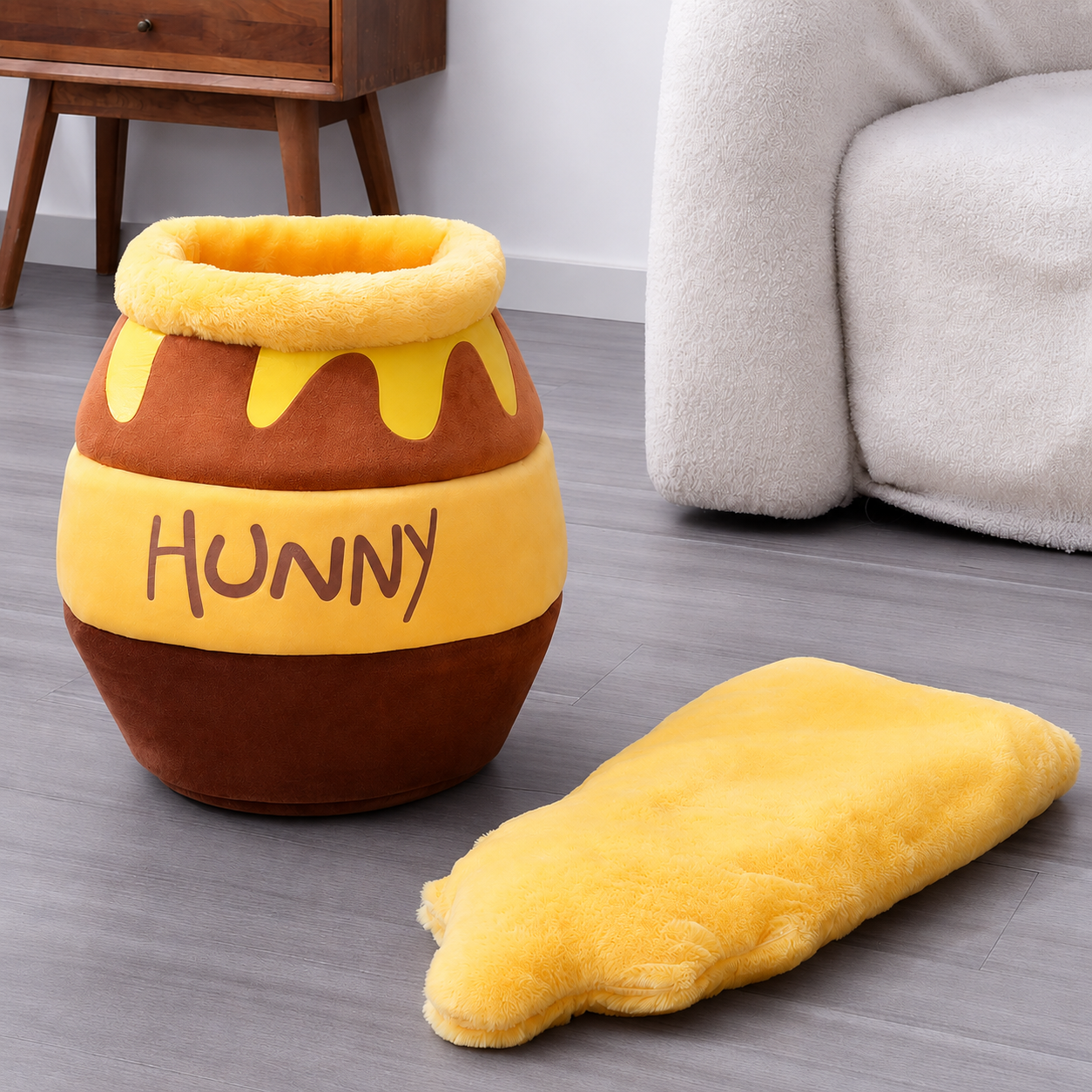 Elena's Hunny Pot Cat Bed